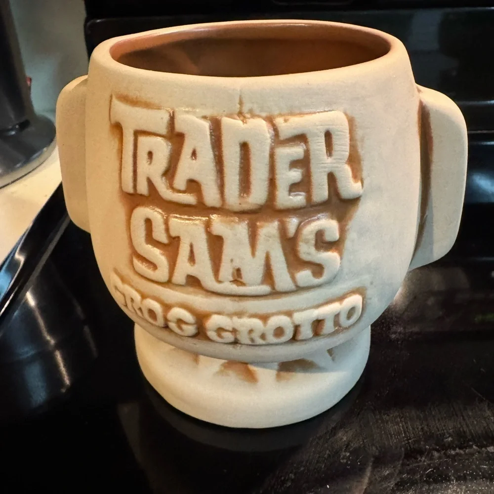 Disney World Trader Sam's Grog Grotto Hippopoto Mai Tai Tiki Mug 3rd Edition Mug